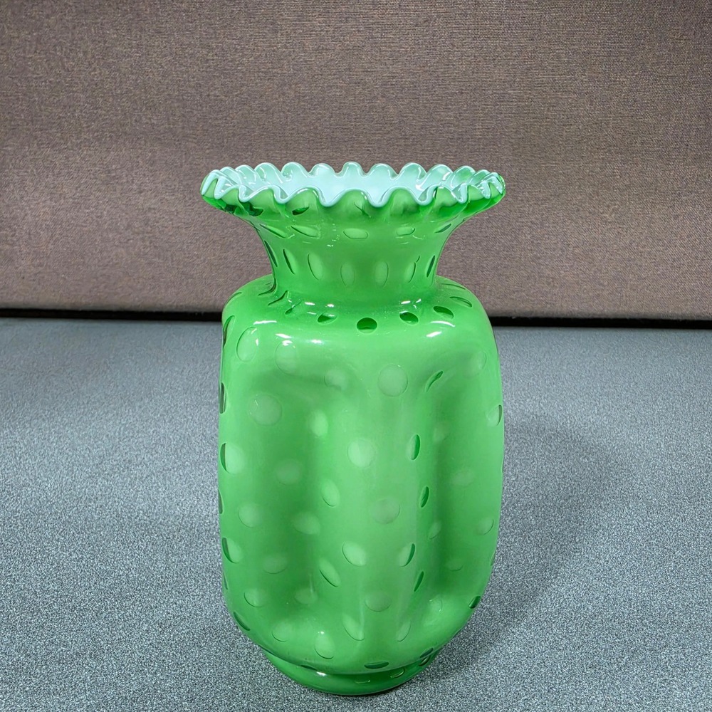 Vintage Fenton Optic Dot Green Satin Vase Excellent Opalescent Ruffled Rim MCM